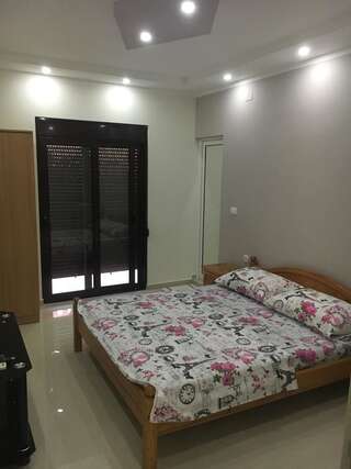 Апартаменты Fimi Apartments Улцинь Апартаменты с балконом-2